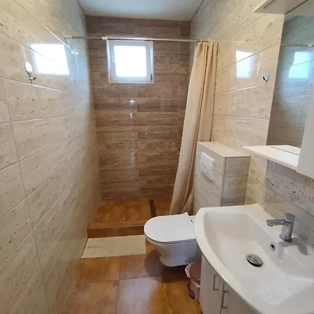 Spacious 2-bedroom With Terrace Sea View * Žaborić