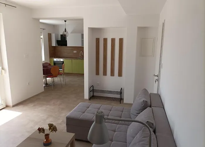 公寓 Spacious 2-bedroom With Terrace Sea View 扎博里克