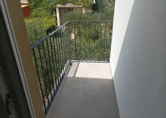 Spacious 2-bedroom With Terrace Sea View 公寓 *